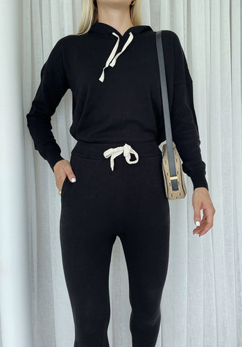 Miann & Co Womens - Rory Knitted Hoodie - Black & White