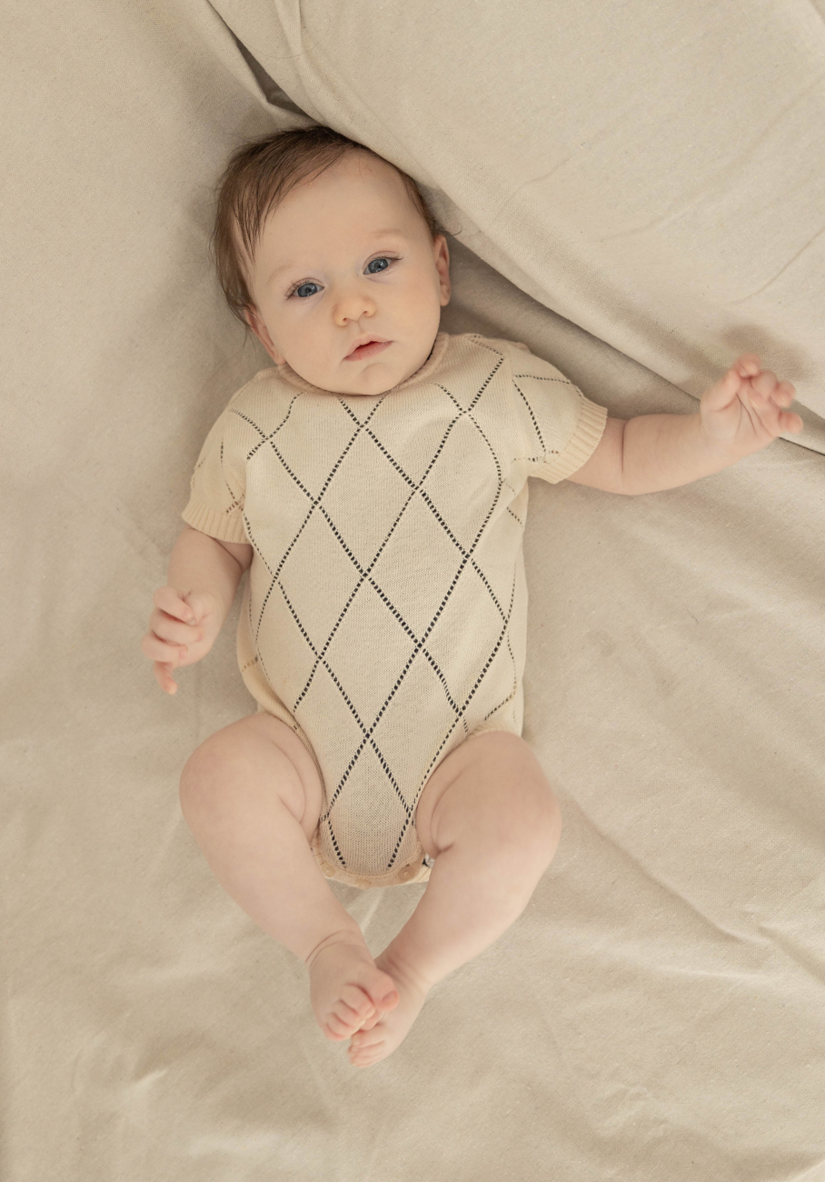 Miann &amp; Co Baby - Open Knit Short Sleeve Bodysuit - Tofu