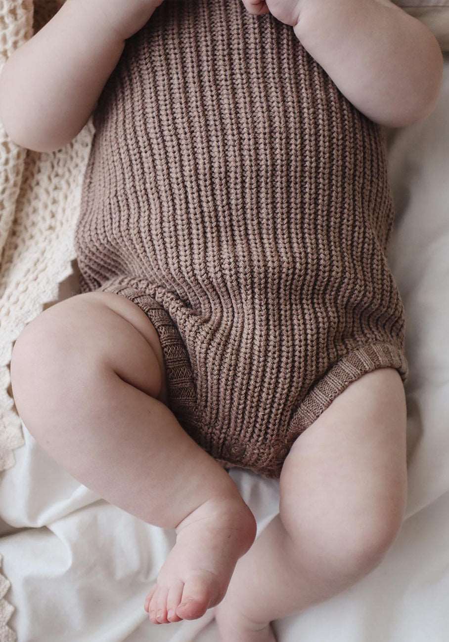 Miann &amp; Co Baby - Chunky Knit Strap Bodysuit - Taupe