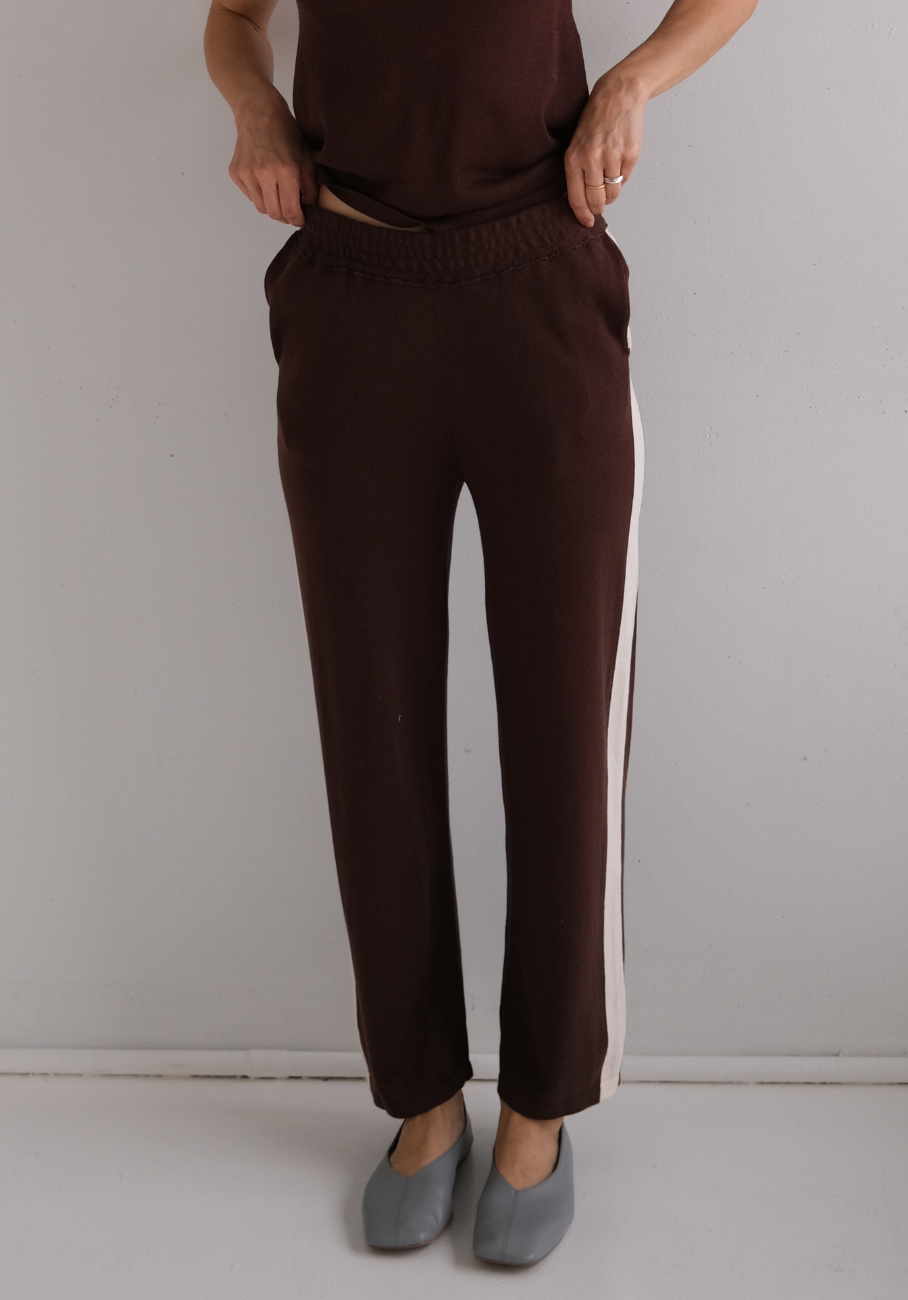 Miann &amp; Co Womens - Murphy Side Stripe Knit Pants - Espresso