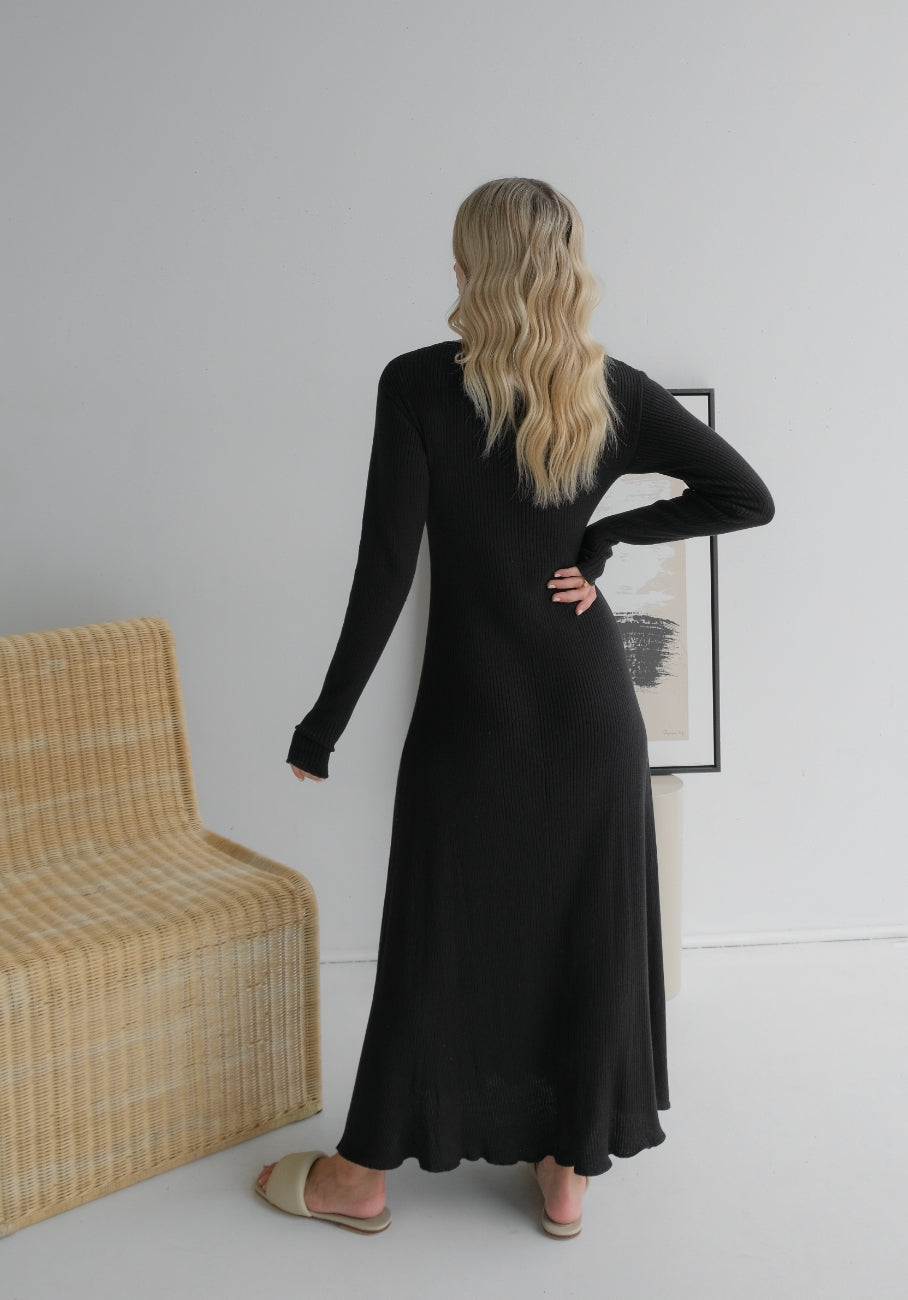 Long Sleeve Ribbed Maxi Dress Black